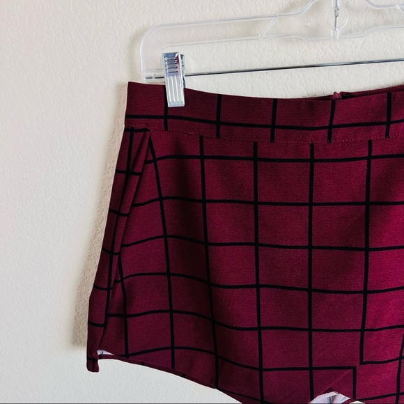 Maroon Black Grid Envelope Skirt Skort - Picture 4 of 9
